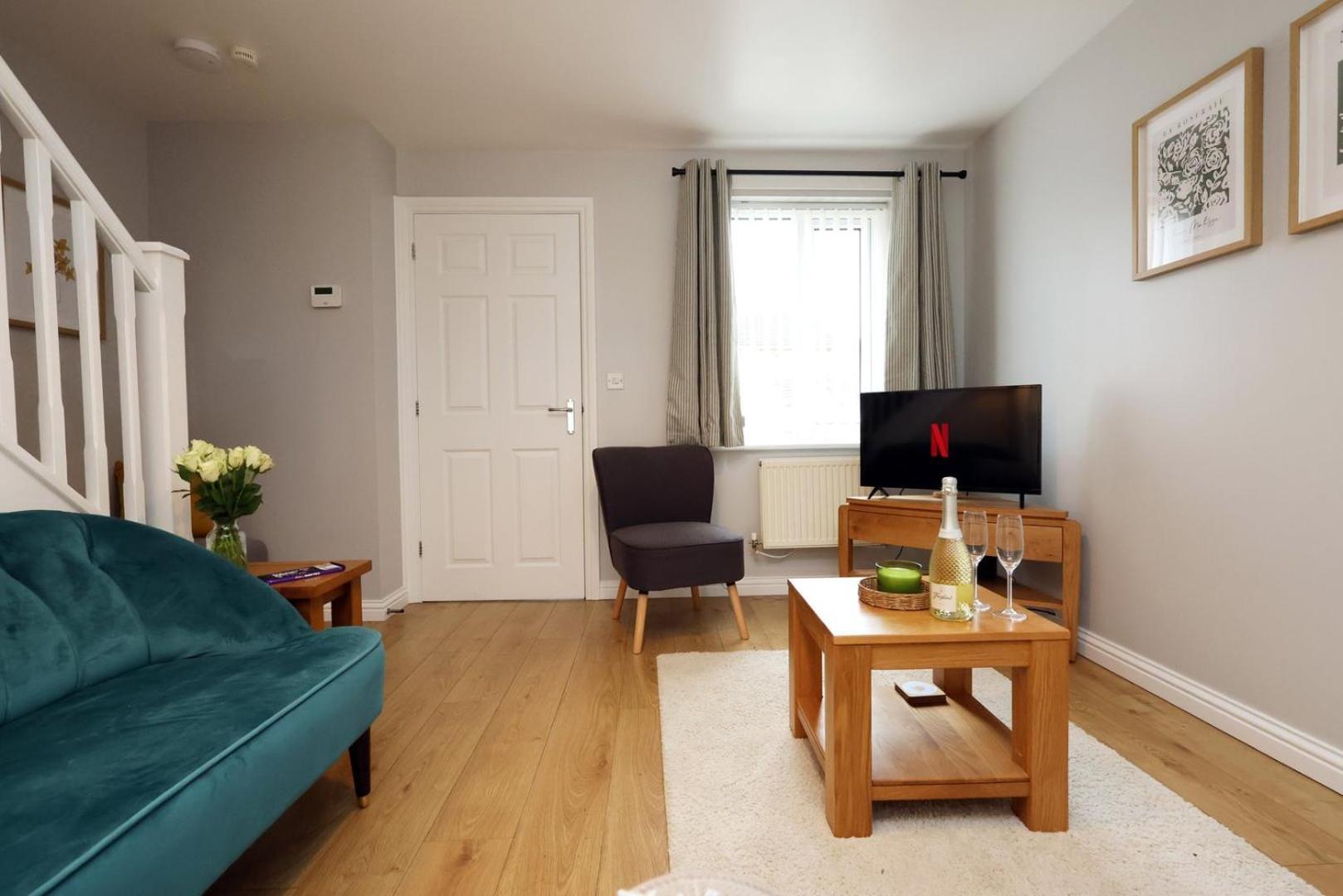 Apartmán Relaxing 2-Bed Coastal Escape In Port Talbot Exteriér fotografie