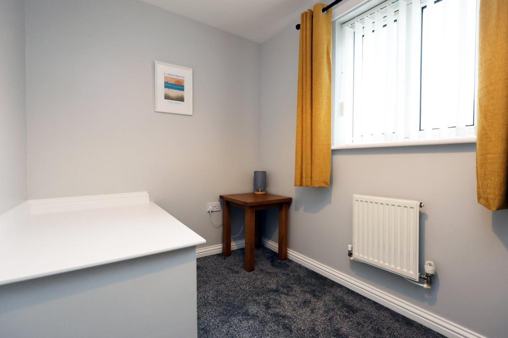 Apartmán Relaxing 2-Bed Coastal Escape In Port Talbot Exteriér fotografie